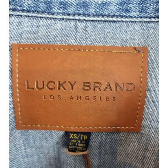 Lucky Brand Women’s XS Denim Jean Jacket NWT Distressed Fall * Retails $99 - Picture 7 of 8